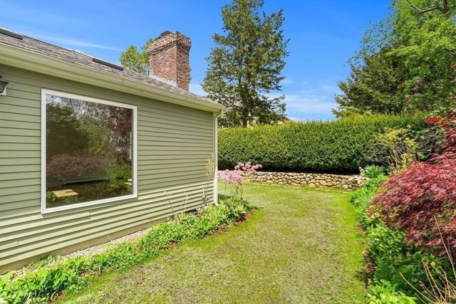 16 Oxford St, Lexington, MA 02420