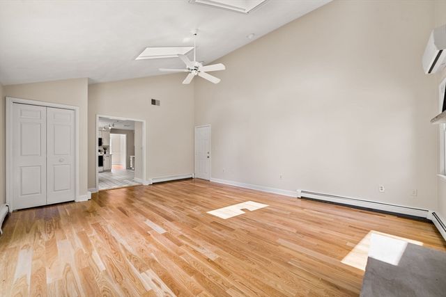 16 Oxford St, Lexington, MA 02420