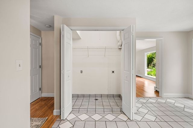 16 Oxford St, Lexington, MA 02420