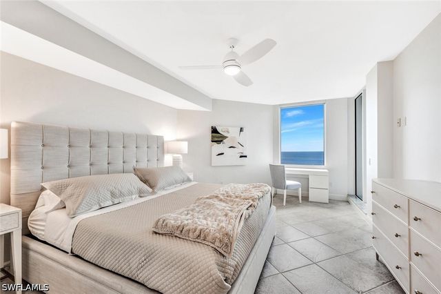7225 Pelican Bay BLVD 2004, Naples, FL 34108