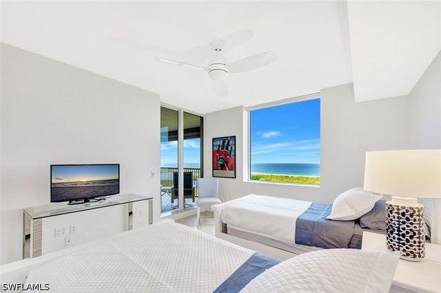 7225 Pelican Bay BLVD 2004, Naples, FL 34108