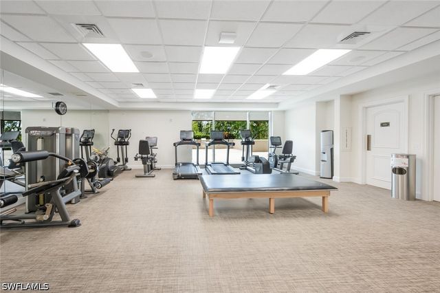 7225 Pelican Bay BLVD 2004, Naples, FL 34108