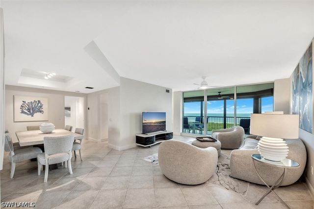 7225 Pelican Bay BLVD 2004, Naples, FL 34108