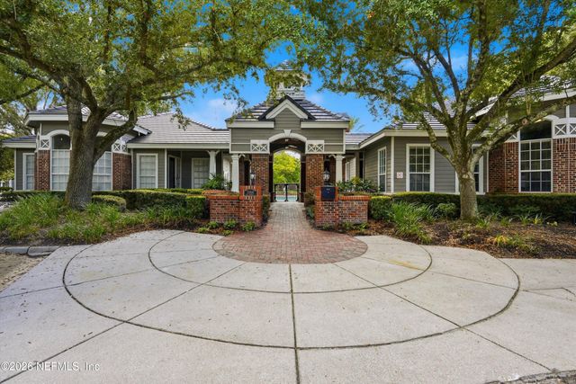 10000 GATE Parkway N 1824, Jacksonville, FL 32246