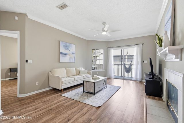 10000 GATE Parkway N 1824, Jacksonville, FL 32246
