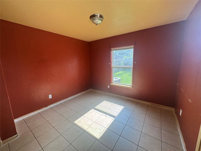 20411 Red Canyon Creek Lane, Houston, TX 77338