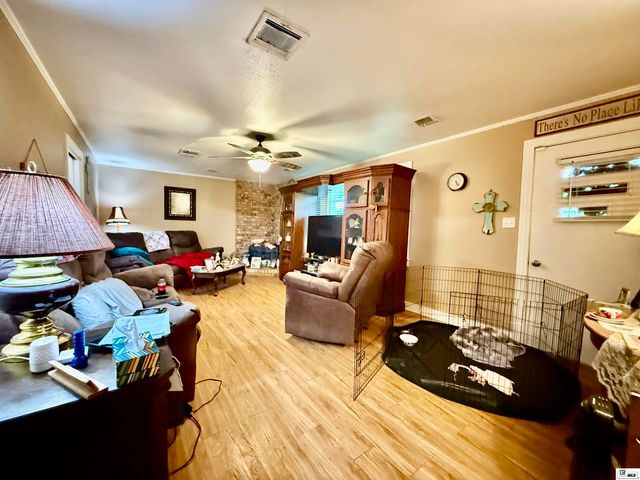 1195 HIGHWAY 869, Winnsboro, LA 71295