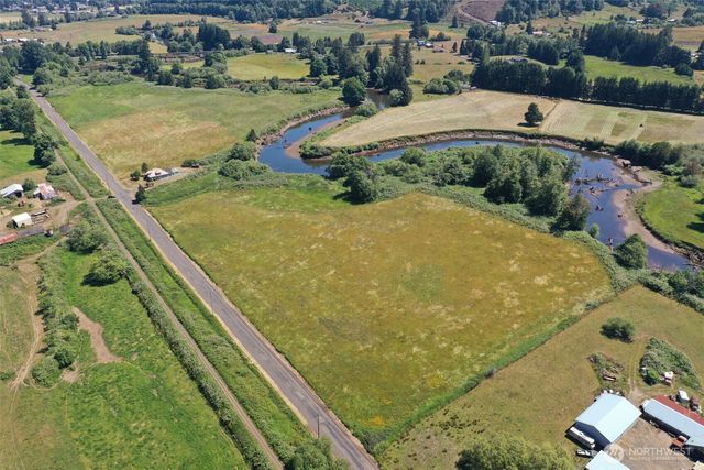 2001 Heckard Road, Raymond, WA 98577