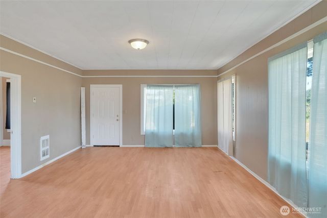 2001 Heckard Road, Raymond, WA 98577