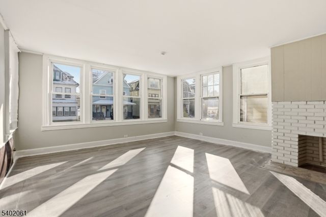 21 N 23Rd St, East Orange City, NJ 07017