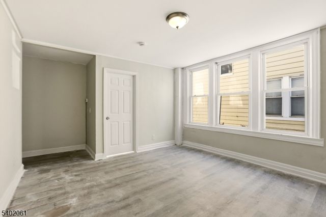 21 N 23Rd St, East Orange City, NJ 07017