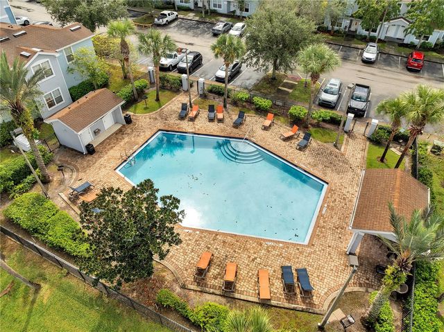 5974 LAKE POINTE VILLAGE CIRCLE 110, Orlando, FL 32822