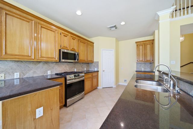6030 Gablestone Lane, Katy, TX 77450