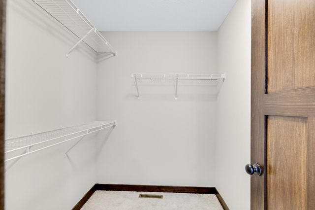 5266 177th Street W, Lakeville, MN 55044