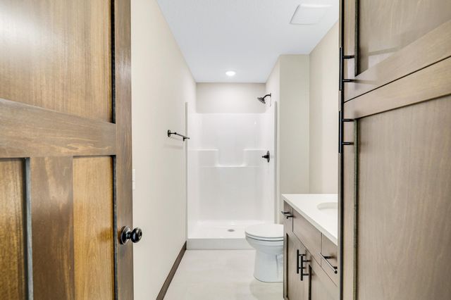 5266 177th Street W, Lakeville, MN 55044