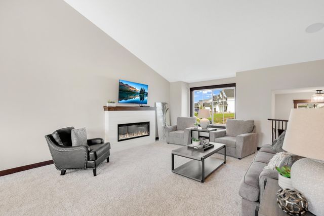 5266 177th Street W, Lakeville, MN 55044