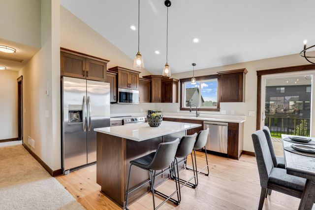 5266 177th Street W, Lakeville, MN 55044