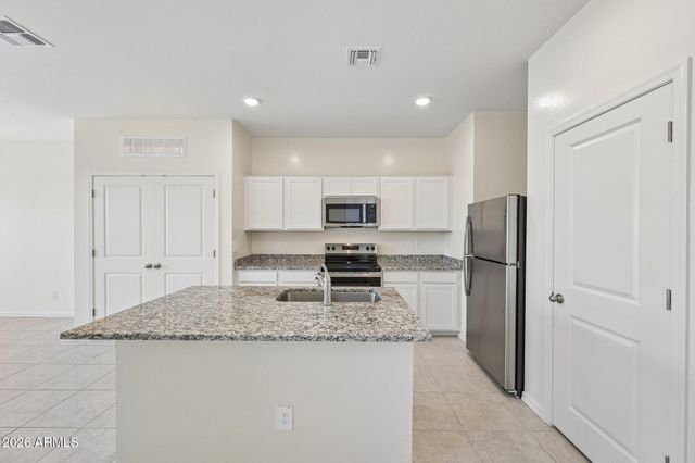 12932 E WALLFLOWER Lane, Florence, AZ 85132