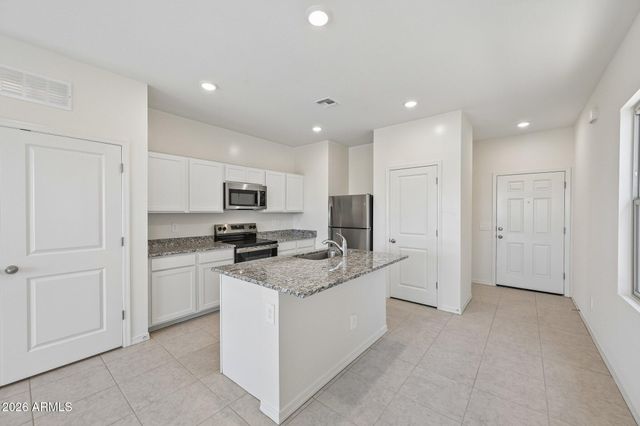 12932 E WALLFLOWER Lane, Florence, AZ 85132