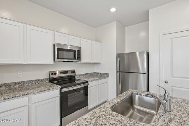 12932 E WALLFLOWER Lane, Florence, AZ 85132