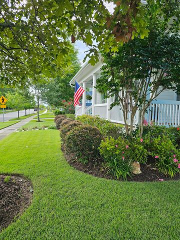 626 Van Buren Drive, Summerville, SC 29486