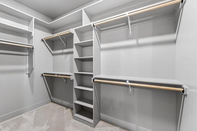 1001 S River View Avenue S, Independence, MO 64056