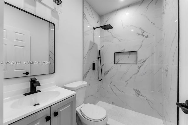 29399 SW 143rd Pl Effic, Homestead, FL 33033