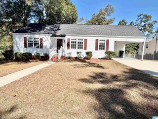 2104 LAKEVIEW HEIGHTS, Clanton, AL 35045