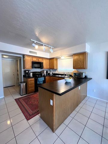 4404 E Bannock Street, Phoenix, AZ 85044