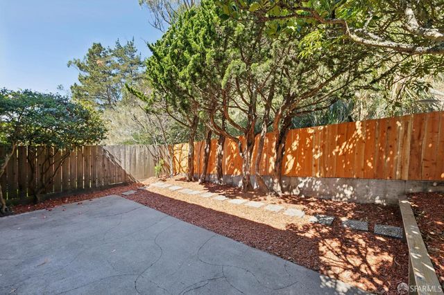 640 Panorama Drive, San Francisco, CA 94131