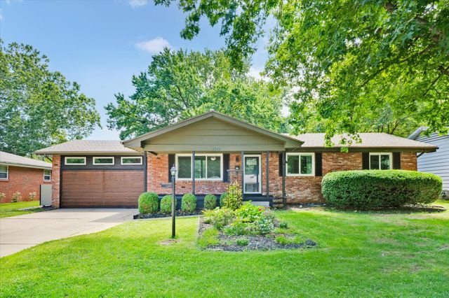 2260 S Barcliff Avenue, Springfield, MO 65804