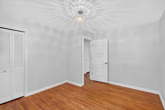 2260 S Barcliff Avenue, Springfield, MO 65804