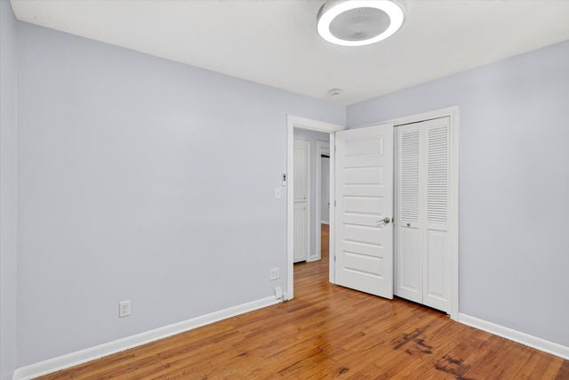 2260 S Barcliff Avenue, Springfield, MO 65804
