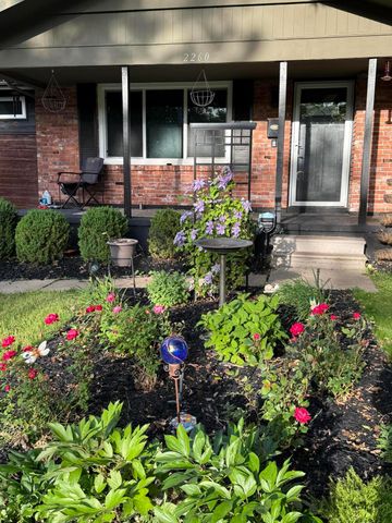 2260 S Barcliff Avenue, Springfield, MO 65804