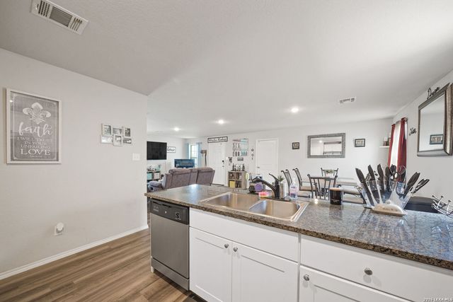 4242 Volcano, San Antonio, TX 78237