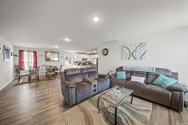 4242 Volcano, San Antonio, TX 78237