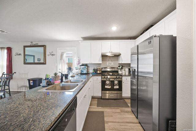 4242 Volcano, San Antonio, TX 78237