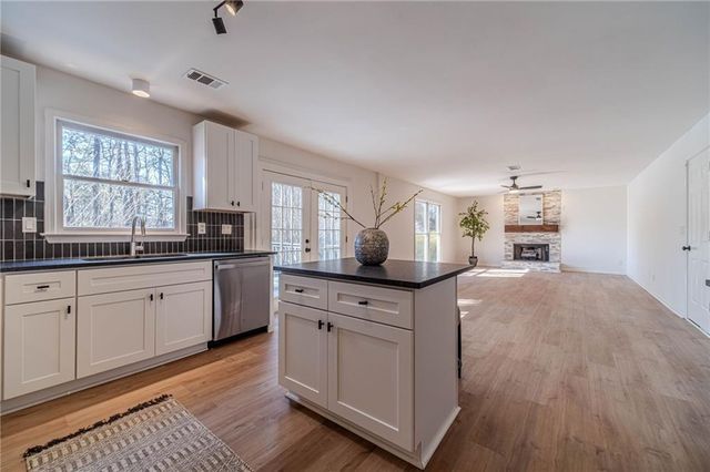 1692 Paces Vale Court, Lawrenceville, GA 30043