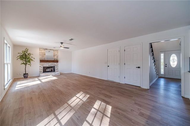 1692 Paces Vale Court, Lawrenceville, GA 30043