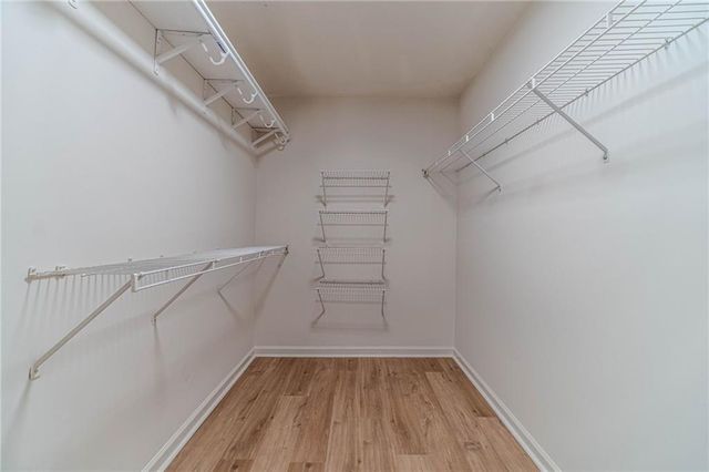 1692 Paces Vale Court, Lawrenceville, GA 30043