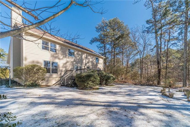 1692 Paces Vale Court, Lawrenceville, GA 30043