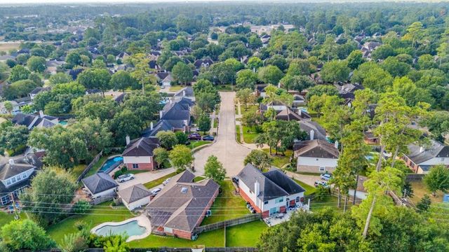 15915 Broad Oak Court, Tomball, TX 77377