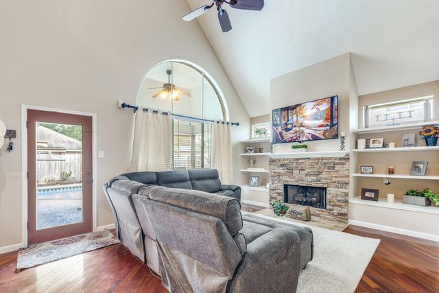 15915 Broad Oak Court, Tomball, TX 77377