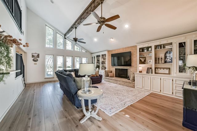 7618 Hurst Forest Drive, Humble, TX 77346
