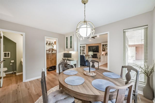 7618 Hurst Forest Drive, Humble, TX 77346