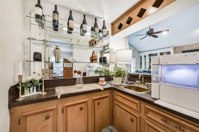 7618 Hurst Forest Drive, Humble, TX 77346