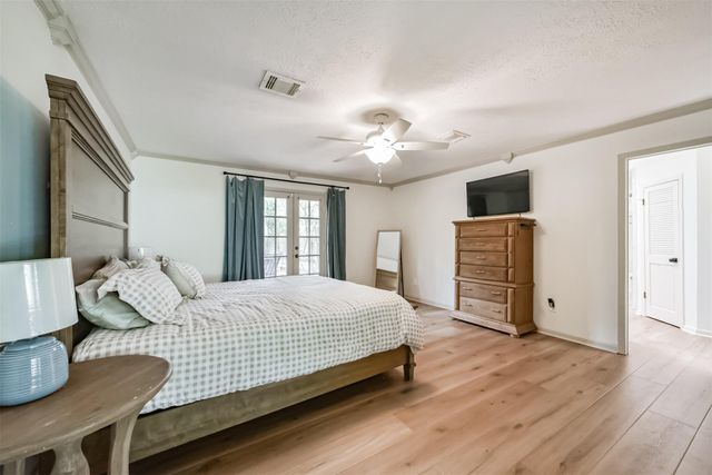 7618 Hurst Forest Drive, Humble, TX 77346