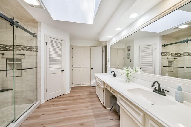 7618 Hurst Forest Drive, Humble, TX 77346