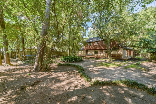 7618 Hurst Forest Drive, Humble, TX 77346
