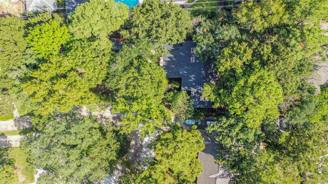 7618 Hurst Forest Drive, Humble, TX 77346